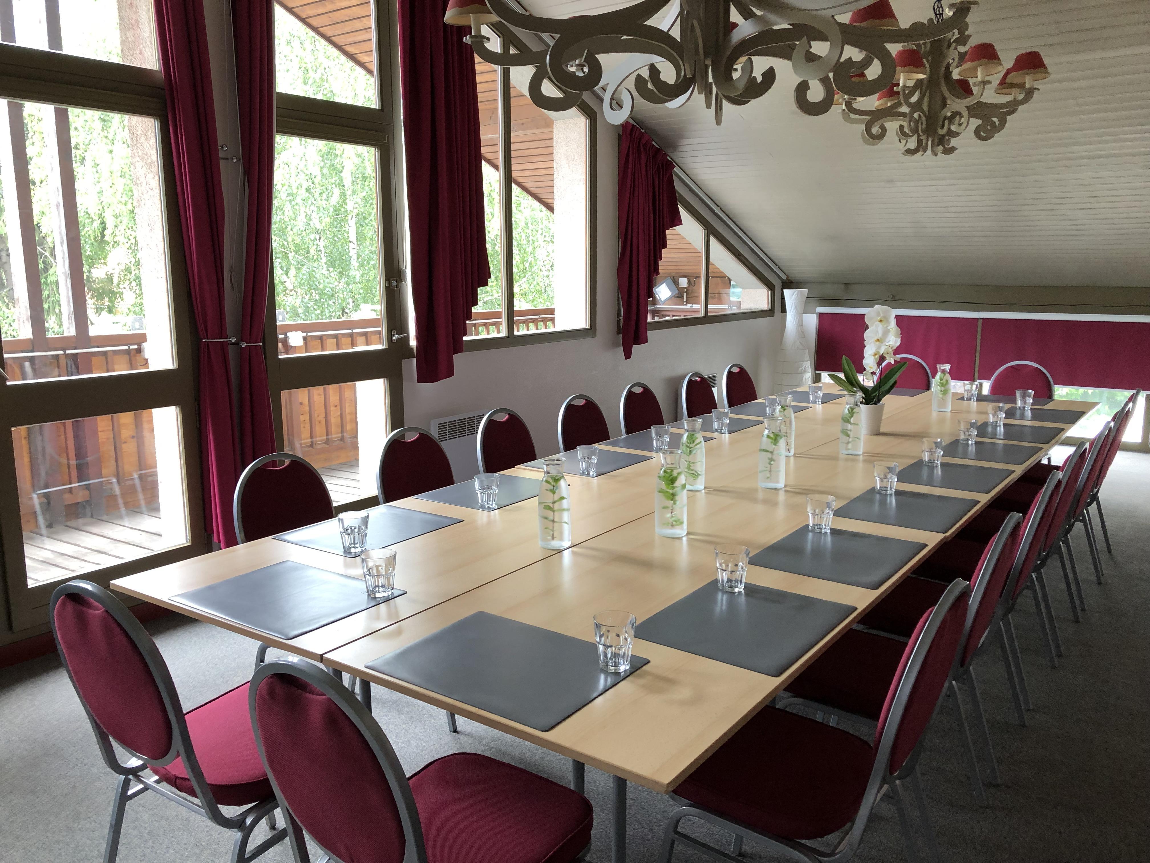 Hotel Restaurant La Tourmaline ลาปลาญ ภายนอก รูปภาพ