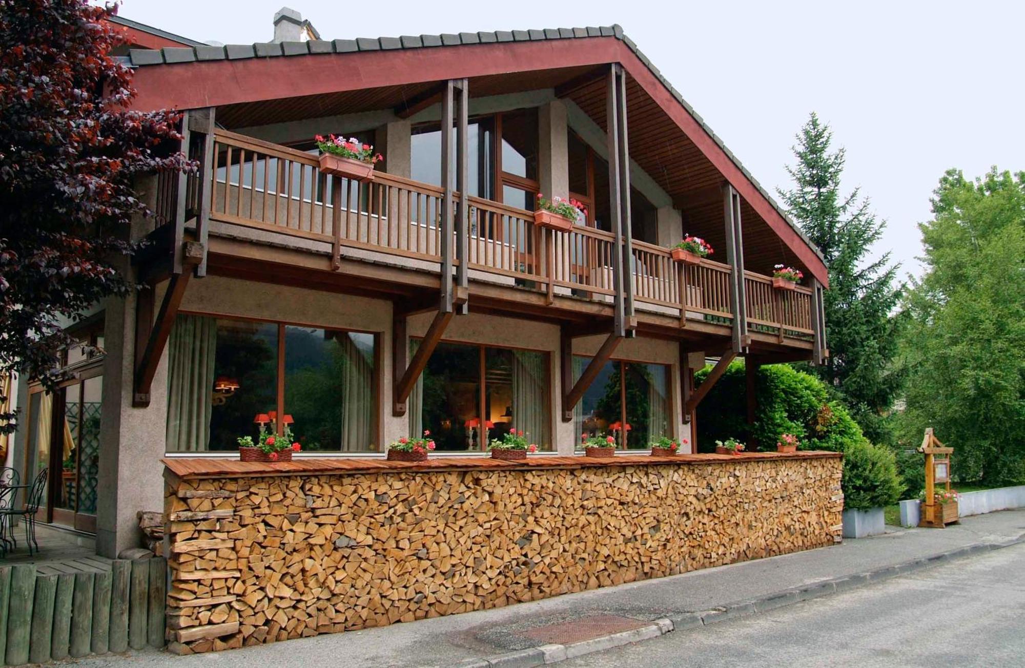 Hotel Restaurant La Tourmaline ลาปลาญ ภายนอก รูปภาพ